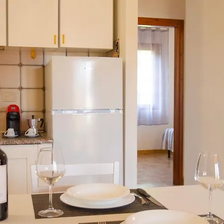 Centro San Teodoro Apartment *